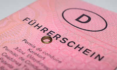 Nahaufnahme eines deutschen Führerscheins